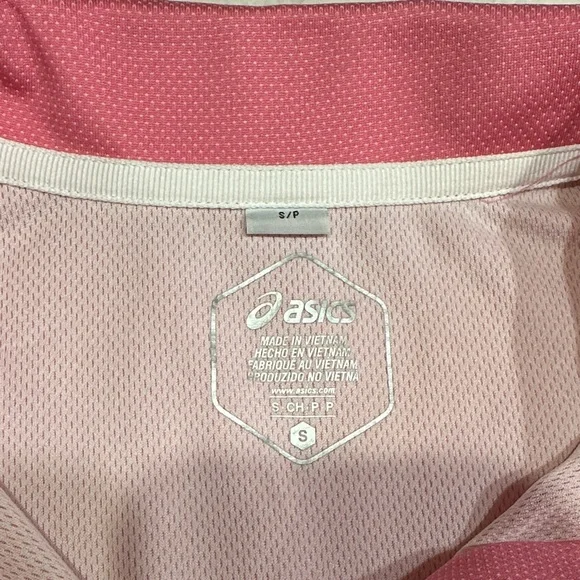 Nwt. ASICS top - Picture 3 of 6